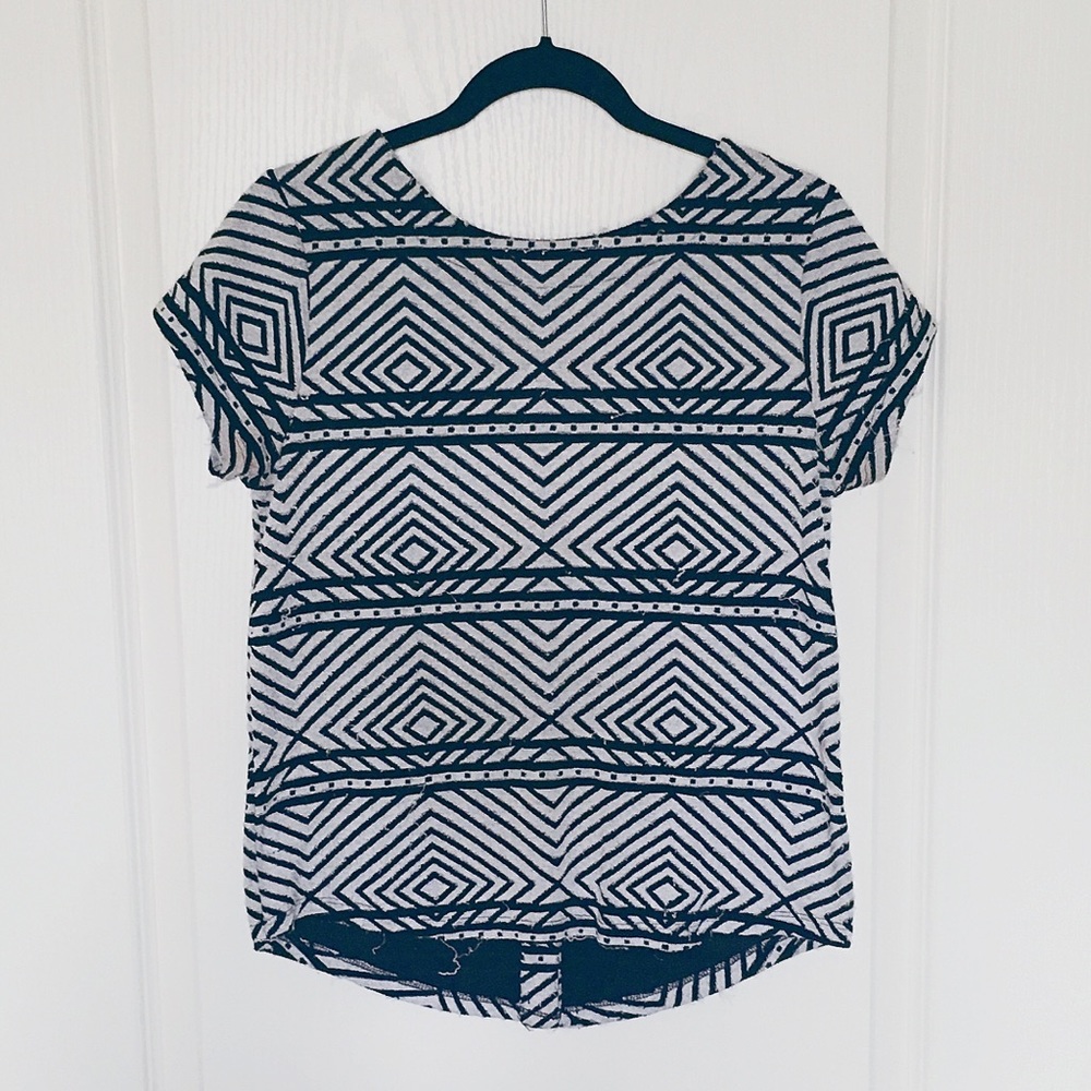 Cream & Black Geo Patterned Button Back Top